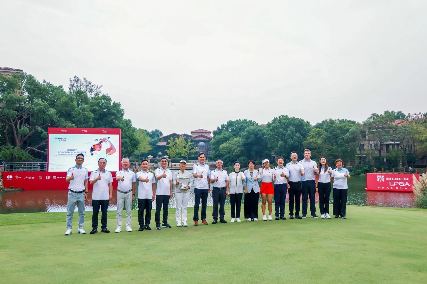 殷若宁加冕别克LPGA锦标赛双冠王!刘宇婕获最佳业余球员 殷若宁加冕别克LPGA锦标赛双冠王!刘宇婕获最佳业余球员